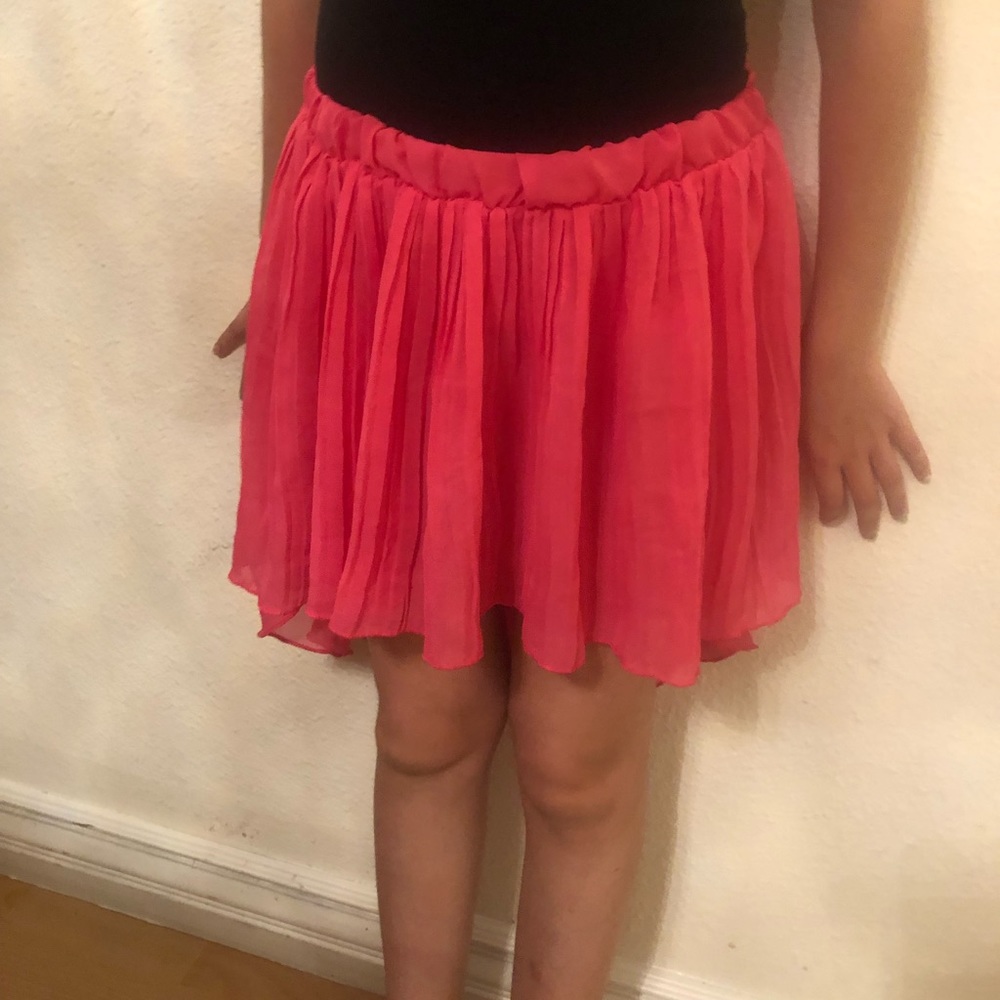 Hot Pink 💗 High-Low Skirt